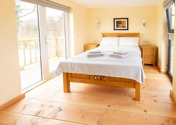 Red Sheds 'herons Den' *